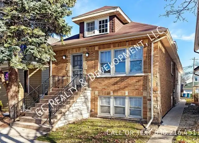 Property at 842 Beloit Ave Unit 1R, Forest Park, IL, 60130, 2 beds, 1 bath, [object Object]