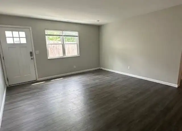 Property at 2661 Medary Ave Unit 2, Columbus, OH, 43202, 1 bed, 1 bath, [object Object]