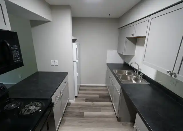 Property at 2400 Alabama St Unit 210, Lawrence, KS, 66046, 2 beds, 1 bath, [object Object]