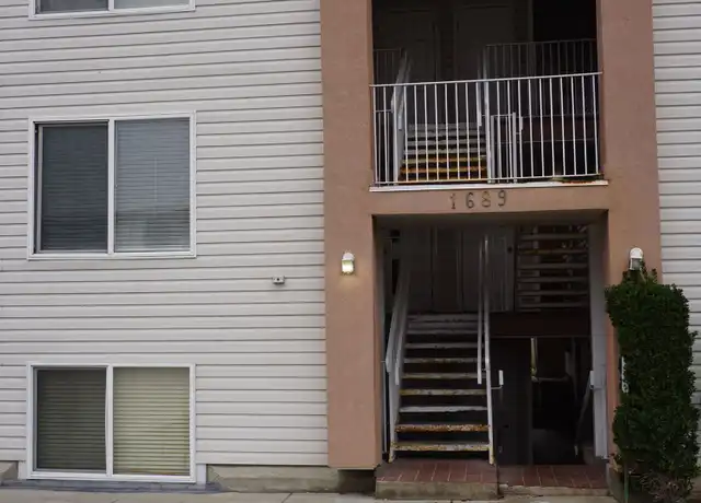 Property at 1689 W 8295 S #6, West Jordan, UT, 84088, 2 beds, 1 bath, [object Object]