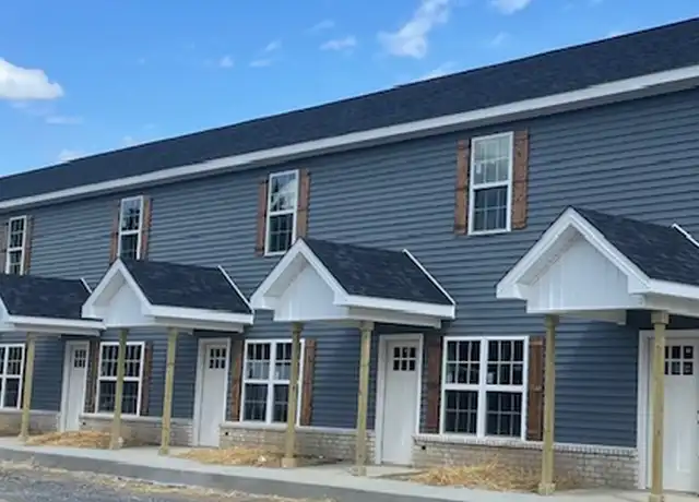 Property at 1080 Packing House Rd Unit 16, Kingsport, TN, 37660, 2 beds, 2.5 baths, [object Object]