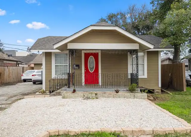 Property at 8209 Bangle St, Houston, TX, 77012, 2 beds, 1 bath, [object Object]