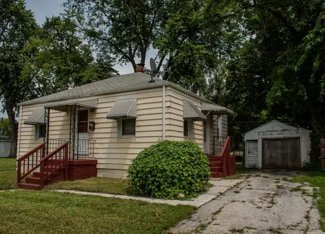 Property at 144 Victory Dr, East Alton, IL, 62024, 2 beds, 1 bath, [object Object]