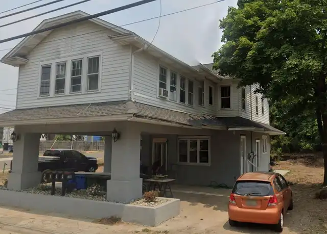Property at 140 Delsea Dr S Unit 1, Glassboro, NJ, 08028, 2 beds, 1 bath, [object Object]