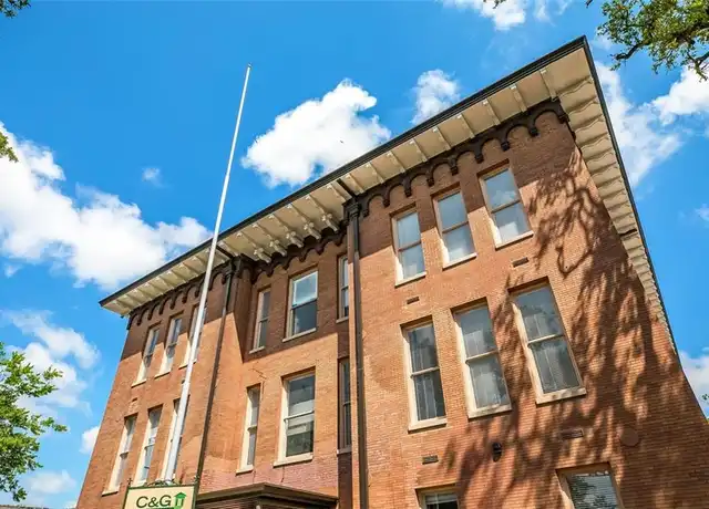 Property at 3601 Camp St Unit 301, New Orleans, LA, 70115, 2 beds, 2 baths, [object Object]