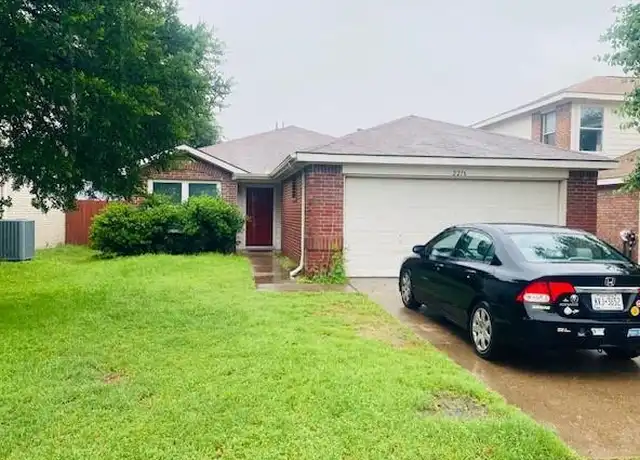 Property at 2216 Southway, Denton, TX, 76207, 3 beds, 2 baths, [object Object]