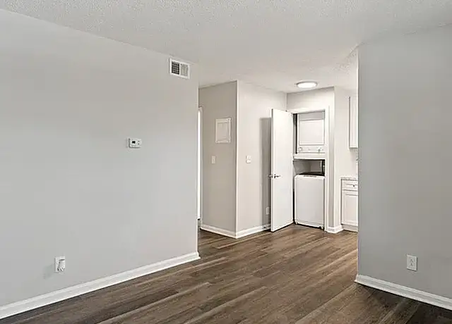Photo of 5300 Indiana Ave, Winston-Salem, NC 27106
