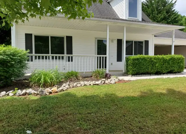 Property at 125 Crestwood Dr, Lenoir City, TN, 37771, 3 beds, 2 baths, [object Object]