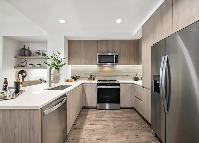 Photo of 1881 Rollins Rd, Burlingame, CA 94010