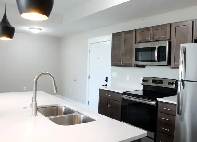 Property at 703 Legacy Dr Unit 6, Norfolk, NE, 68701, 2 beds, 1 bath, [object Object]