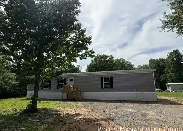 Property at 106 Begonia Ln Unit 106B, Reidsville, NC, 27320, 3 beds, 2 baths, [object Object]