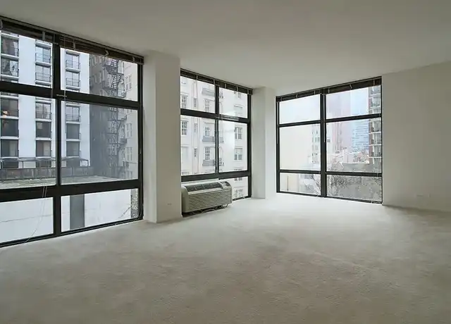 Property at 65 E Scott St Unit 1-1, Chicago, IL, 60610, 1 bed, 1 bath, [object Object]