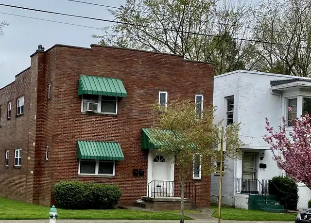 Property at 1202 8th St Unit 2, Huntington, WV, 25701, 2 beds, 1 bath, [object Object]