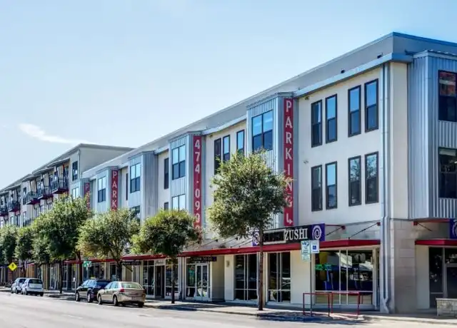 Property at 1612 W 5th St Unit A4-15, Austin, TX, 78703, 1 bed, 1 bath, [object Object]