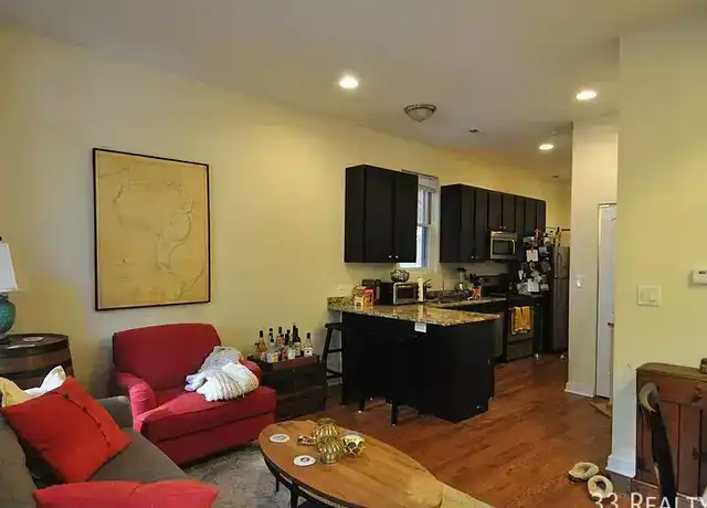 Property at 1642 N North Park Ave Unit 1, Chicago, IL, 60614, 2 beds, 1 bath, [object Object]