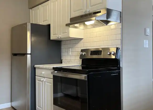 Property at 15525 E 10 Mile Rd Unit 13, Eastpointe, MI, 48021, 2 beds, 1 bath, [object Object]