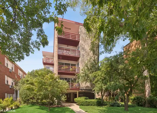 Property at 2150 Sherman Ave Unit 4C, Evanston, IL, 60201, 2 beds, 2 baths, [object Object]