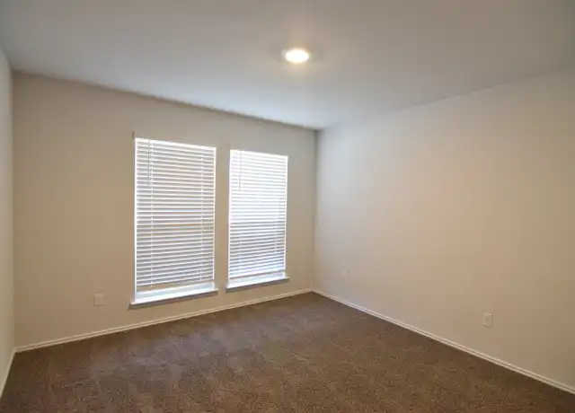 Property at 311 Chapel Knoll Rd, Temple, TX, 76502, 3 beds, 2 baths, [object Object]