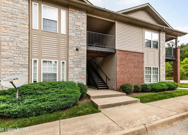 Property at 7309 Saint Andrews Woods Cir #207, Louisville, KY, 40214, 2 beds, 2 baths, [object Object]