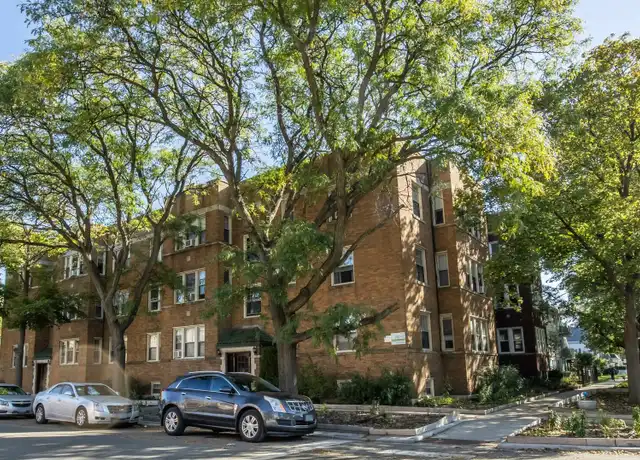 Property at 2317 W Chase Ave Unit 25-1, Chicago, IL, 60645, 5 beds, 2 baths, [object Object]