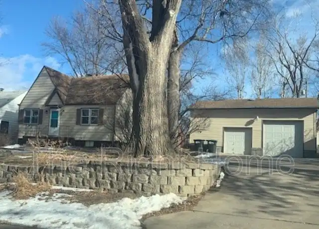 Property at 5417 S 49th St, Omaha, NE, 68117, 2 beds, 1 bath, [object Object]