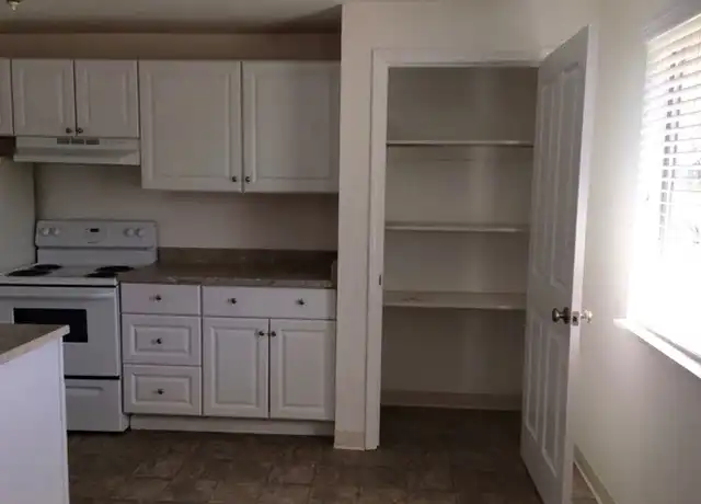 Property at 300 Union St Unit 320-J, Arcata, CA, 95521, 2 beds, 1 bath, [object Object]
