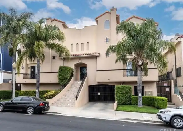 Property at 10130 Commerce Ave, Tujunga, CA, 91042, 2 beds, 2.5 baths, [object Object]
