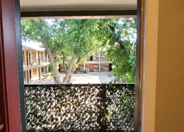 Property at 1421 S 12th St #115, Waco, TX, 76706, 2 beds, 2.5 baths, [object Object]