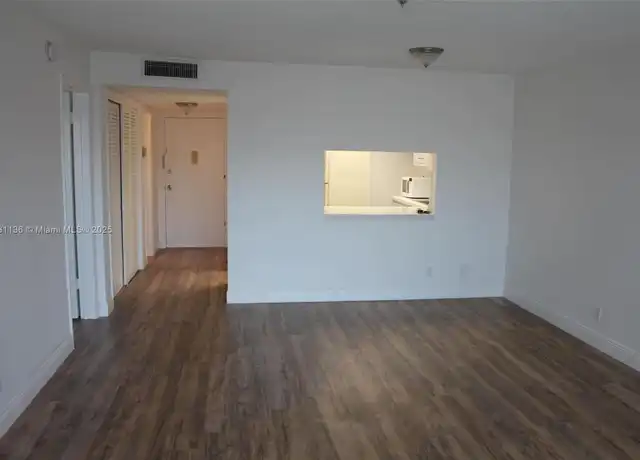 Property at 1400 NE 169th St #310, Miami, FL, 33162, 1 bed, 1.5 baths, [object Object]