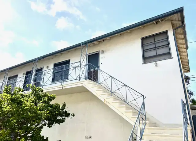 Property at 7067 W Manchester Ave Unit 7073 1/2, Los Angeles, CA, 90045, 0 beds, 1 bath, [object Object]