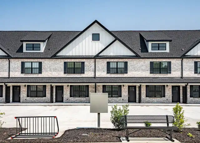 Property at 211 E Adams Ave Unit H, Lebanon, TN, 37087, 2 beds, 1.5 baths, [object Object]