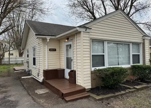 Property at 2047 S Parent Ave, Westland, MI, 48186, 3 beds, 1 bath, [object Object]