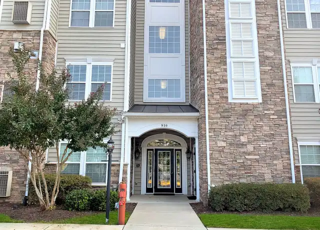 Property at 910 Westwood Village Way #201, Midlothian, VA, 23114, 2 beds, 2 baths, [object Object]
