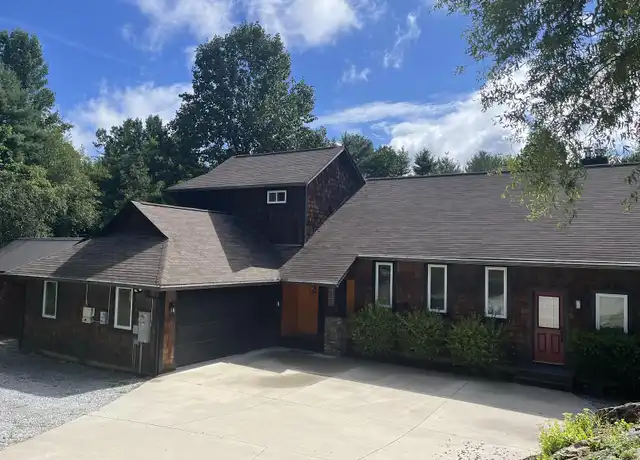 Property at 82 Hidden Knoll Dr, Hendersonville, NC, 28792, 3 beds, 3.5 baths, [object Object]