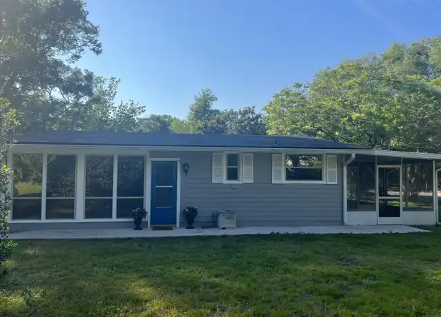 Property at 102 Clay St, Green Cove Springs, FL, 32043, 2 beds, 2 baths, [object Object]