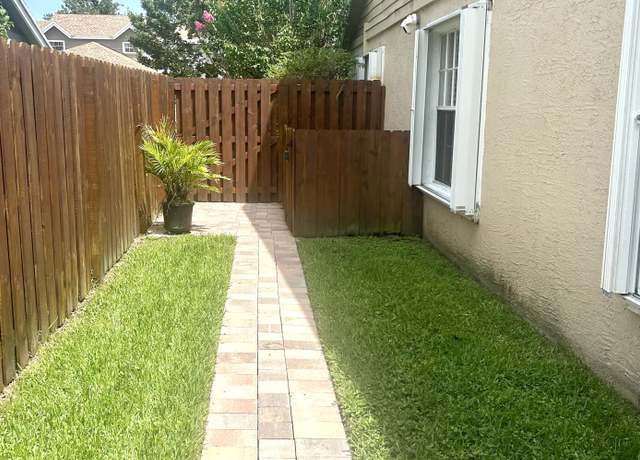 Photo of 935 Honeytree Ln Unit B, Wellington, FL 33414