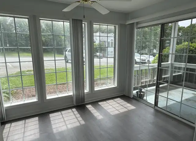 Property at 653 Balfour Rd, Winston Salem, NC, 27104, 2 beds, 2 baths, [object Object]
