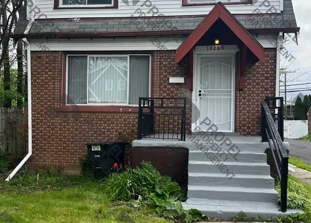 Property at 19269 Hawthorne St, Highland Park, MI, 48203, 3 beds, 1 bath, [object Object]