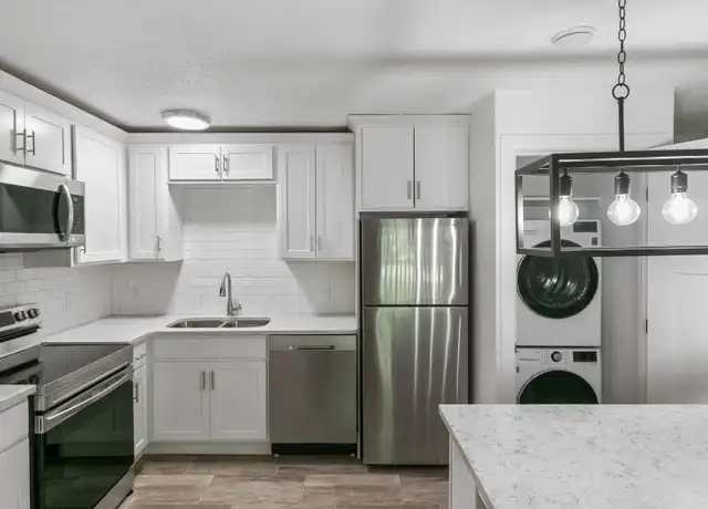 Property at The Lofts at Sprague (Sprague and Michigan LLC) - 511 Sprague Ave, Kalamazoo, MI, 49006, 2 beds, 1 bath, [object Object]