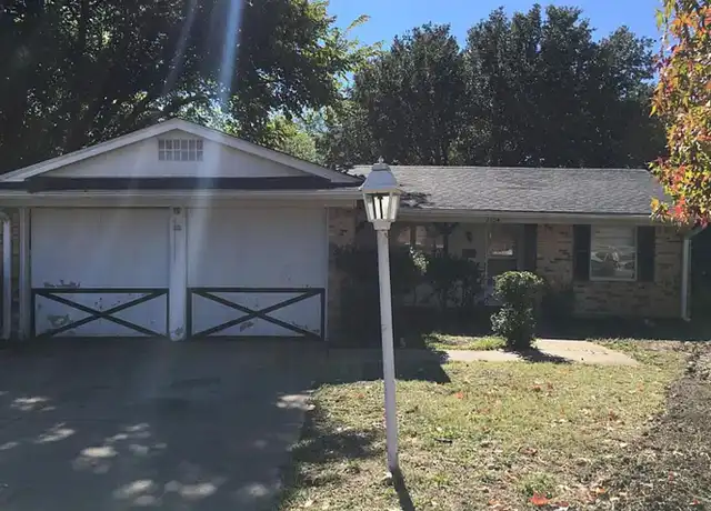Property at 2604 Timberlake Dr, Irving, TX, 75062, 3 beds, 2 baths, [object Object]