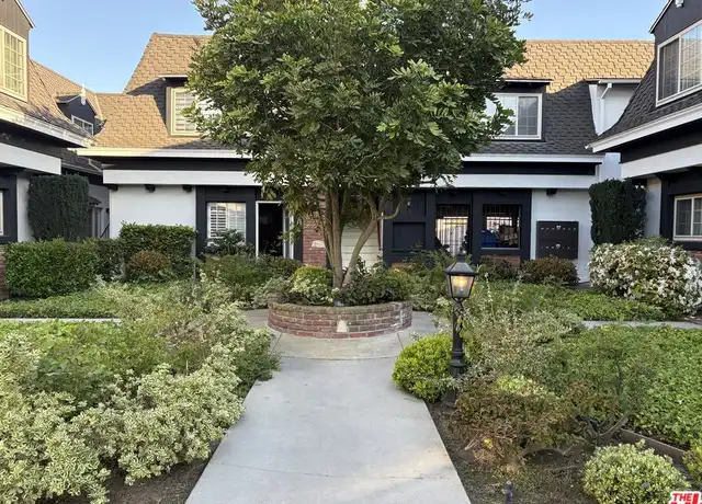 Property at 8120 Redlands St #13, Playa del Rey, CA, 90293, 1 bed, 1 bath, [object Object]
