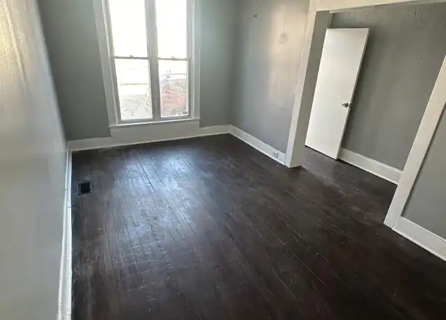 Property at 419 N Patterson Park Ave, Baltimore, MD, 21231, 2 beds, 1 bath, [object Object]