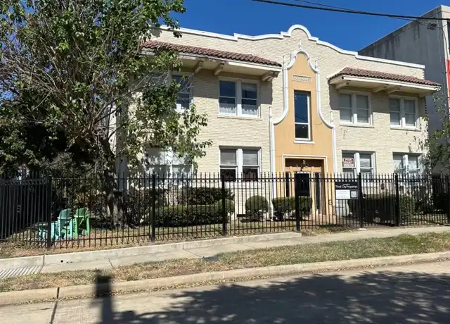 Property at 410 W Main St Unit 2, Houston, TX, 77006, 1 bed, 1 bath, [object Object]