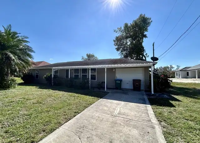 Property at 1922 NE 14th St, Cape Coral, FL, 33909, 3 beds, 2 baths, [object Object]