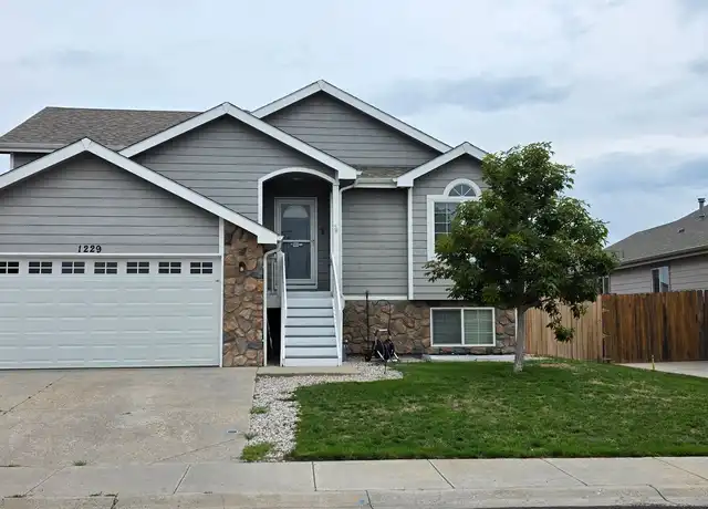 Property at 1229 Medley Loop, Cheyenne, WY, 82007, 4 beds, 3 baths, [object Object]