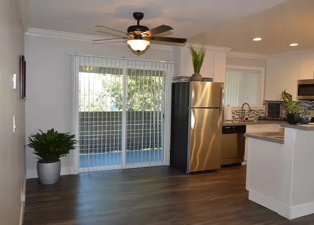 Photo of 848 Jordan Ave, Los Altos, CA 94022