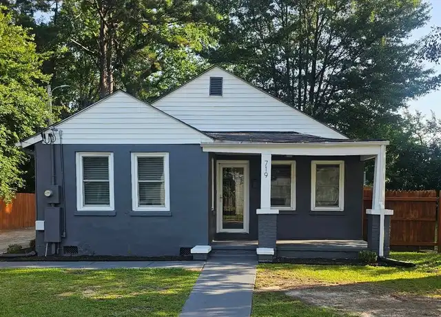 Property at 719 Elvie St S, Wilson, NC, 27893, 4 beds, 1 bath, [object Object]