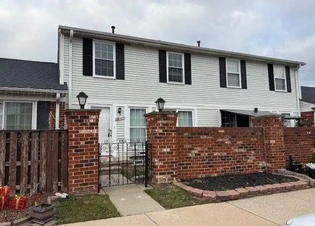 Property at 39485 Heatherheath Dr, Clinton Twp, MI, 48038, 2 beds, 1.5 baths, [object Object]