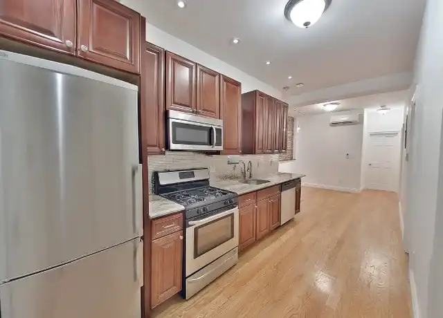 Property at 749 9th Ave Unit 206, New York, NY, 10019, 3 beds, 2 baths, [object Object]