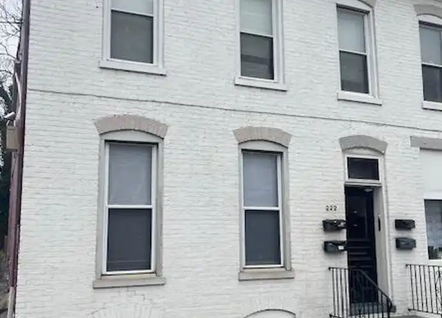 Property at 222 W Franklin St #1, Hagerstown, MD, 21740, 2 beds, 1 bath, [object Object]
